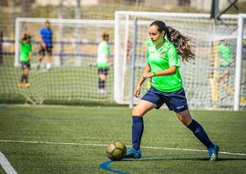 AIP Spanisch und Fussballspielerin