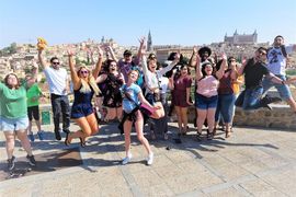 AIP Languages - Sprachschüler Gruppe beim Ausflug in Valencia